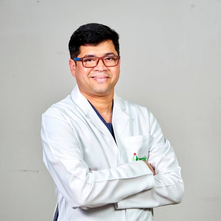 dr.-amit-chaudhry