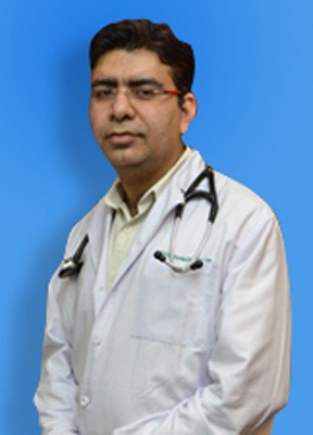 dr.-aman-makhija