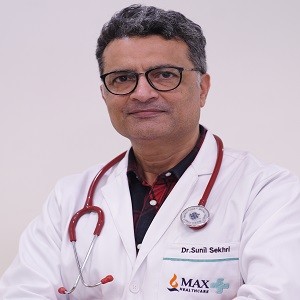 dr.-sunil-sekhri