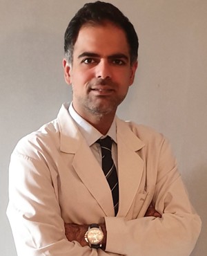 dr.-akash-sabharwal