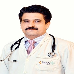 dr.-waseem-abbas