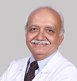 dr.-yogesh-gautam