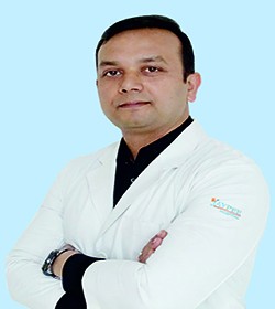 dr.-naveen-prakash-verma