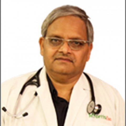 dr.-peeyush-jain