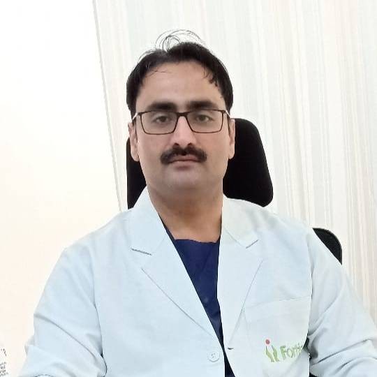 dr.-gajanand-yadav