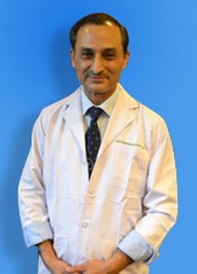 dr.-dinesh-kaul