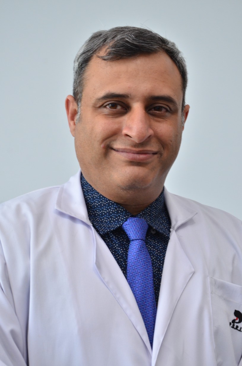 dr.-saleem-naik