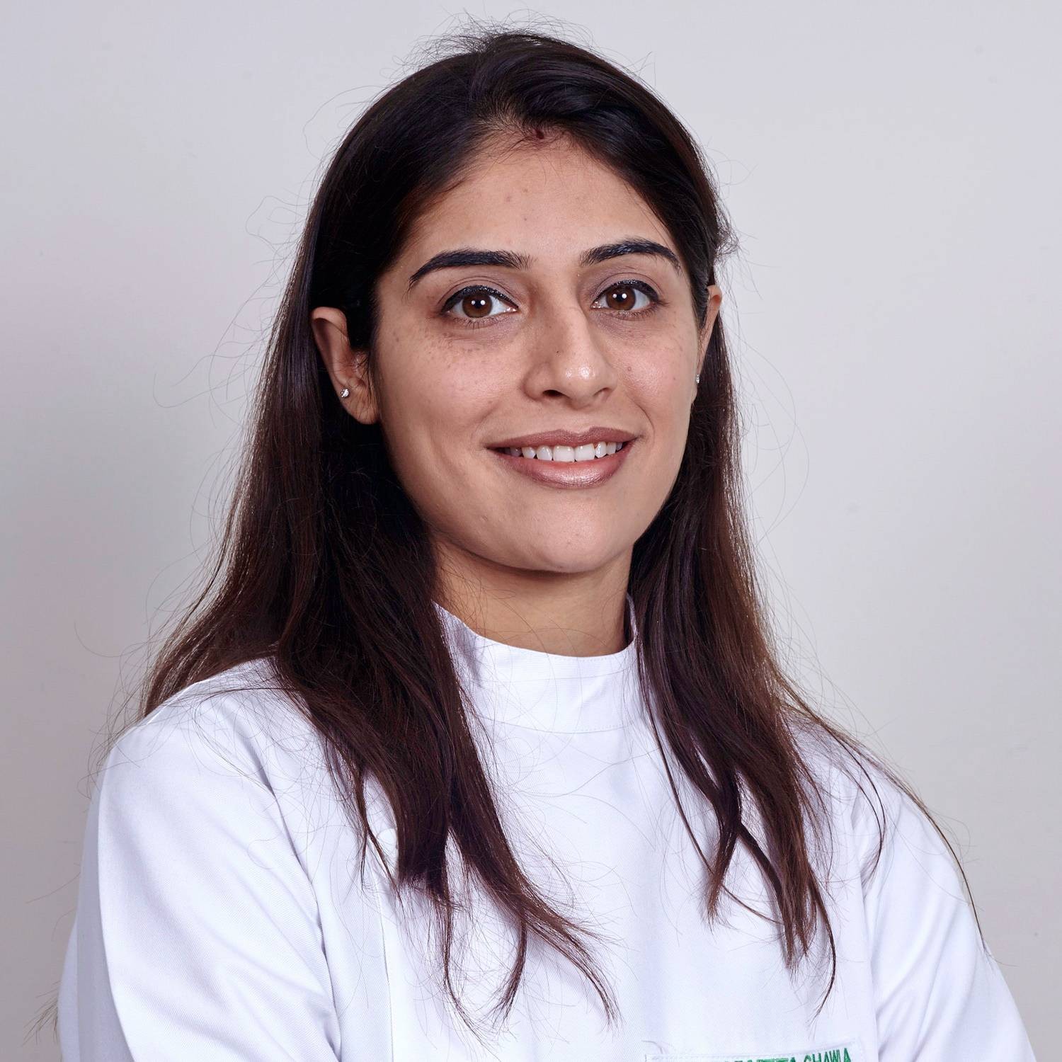 dr.-shweta-malik-chawla