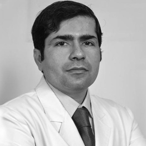 dr.-amit-hooda